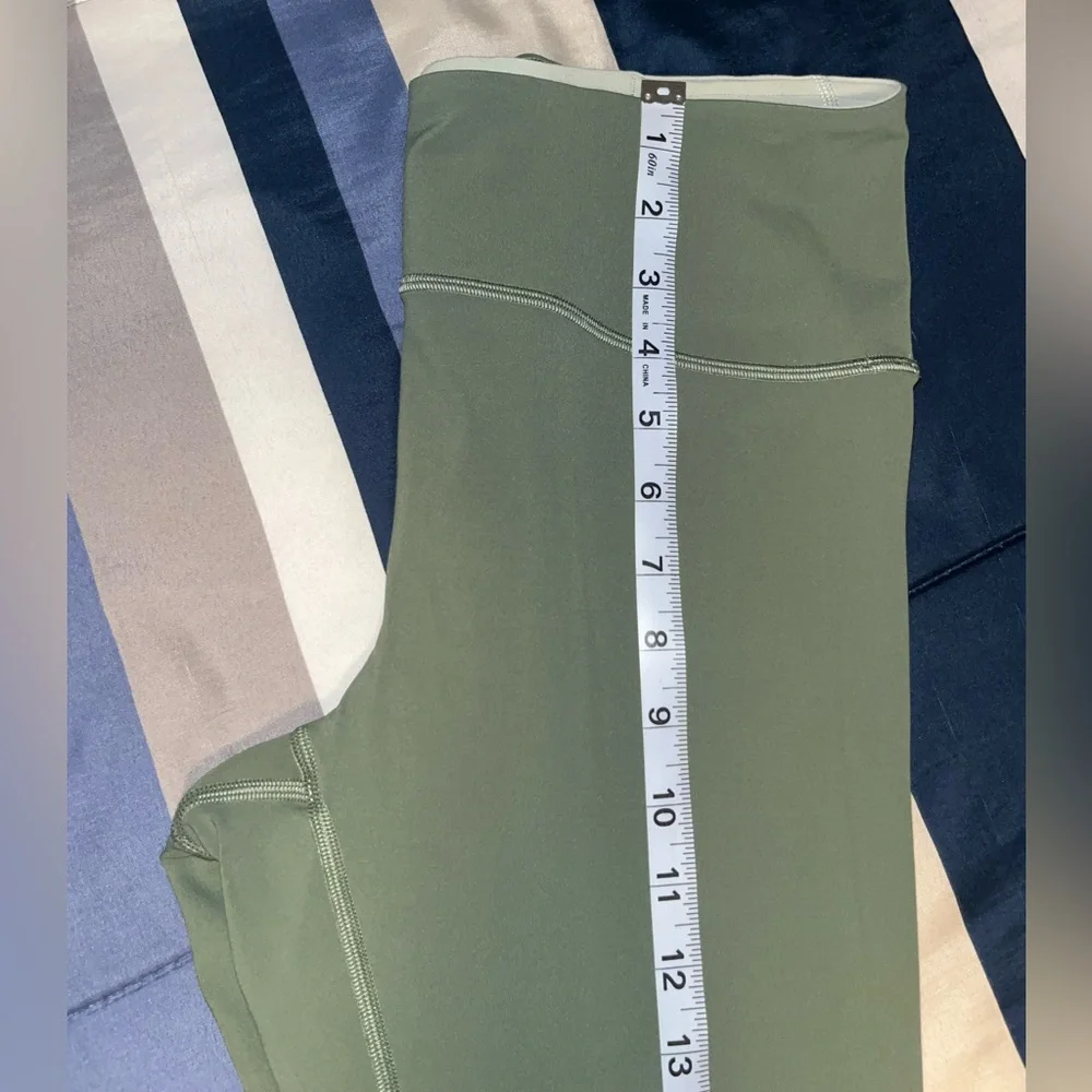 🍋 NWOT Lululemon Nulu Colour Block HR Crop 23" - Green Twill/Green Fern - Sz 8 - Picture 11 of 13